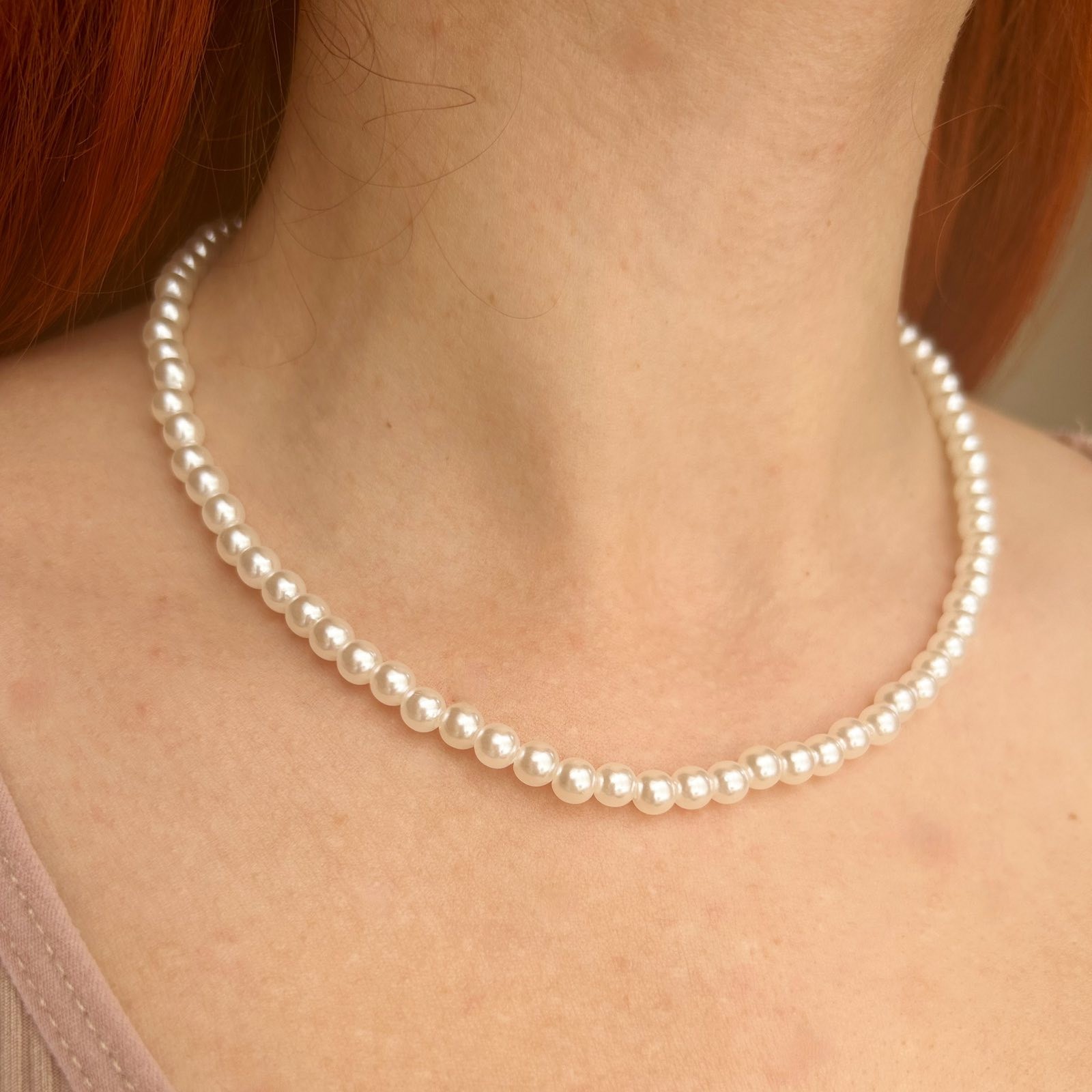 PEARLY HANDMADE NECKLACE