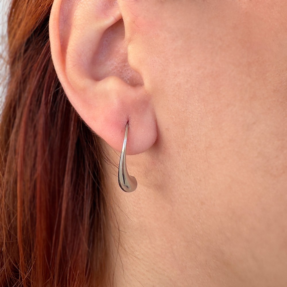 MINIMAL SILVER EARRINGS