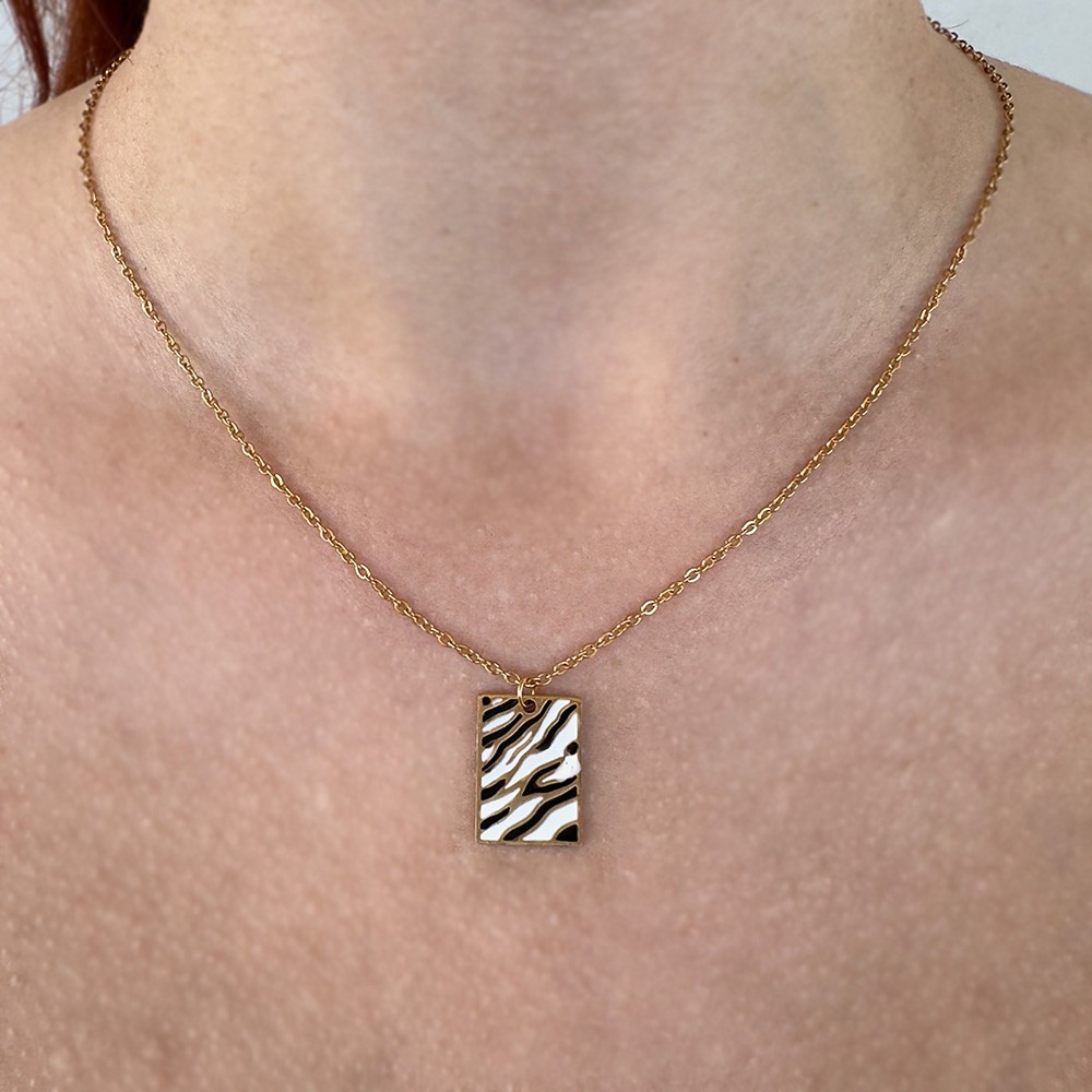 ZEBRA NECKLACE