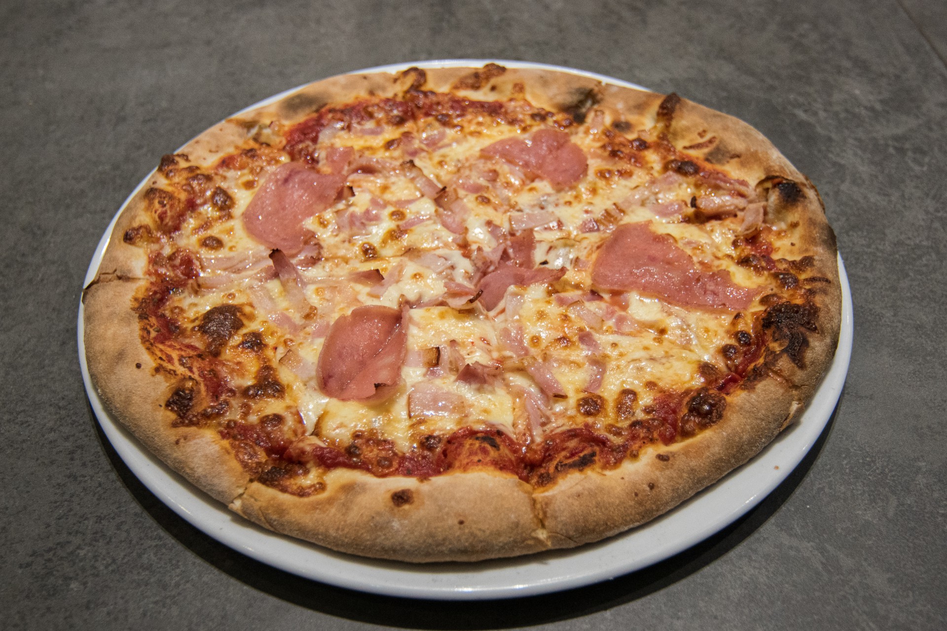 Ζαμπόν-Μπέϊκον