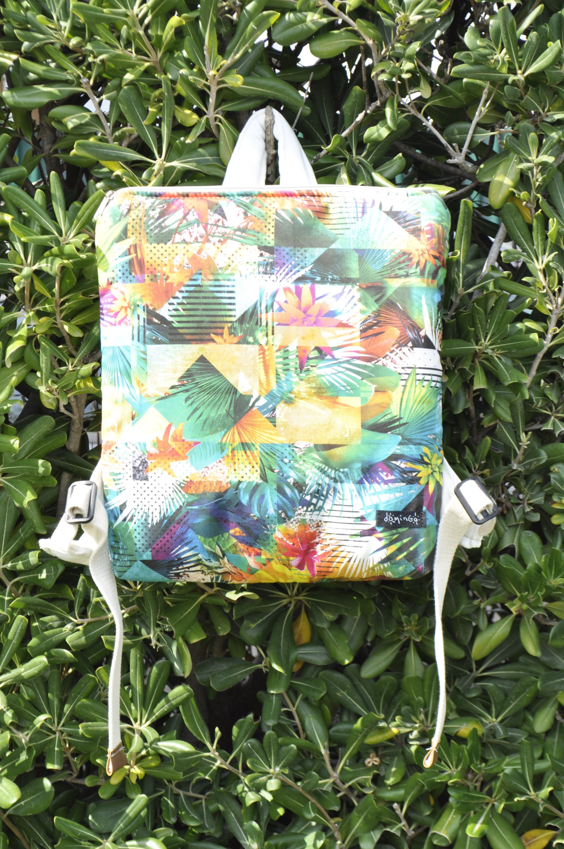 Puffer medium backpack colorful 01