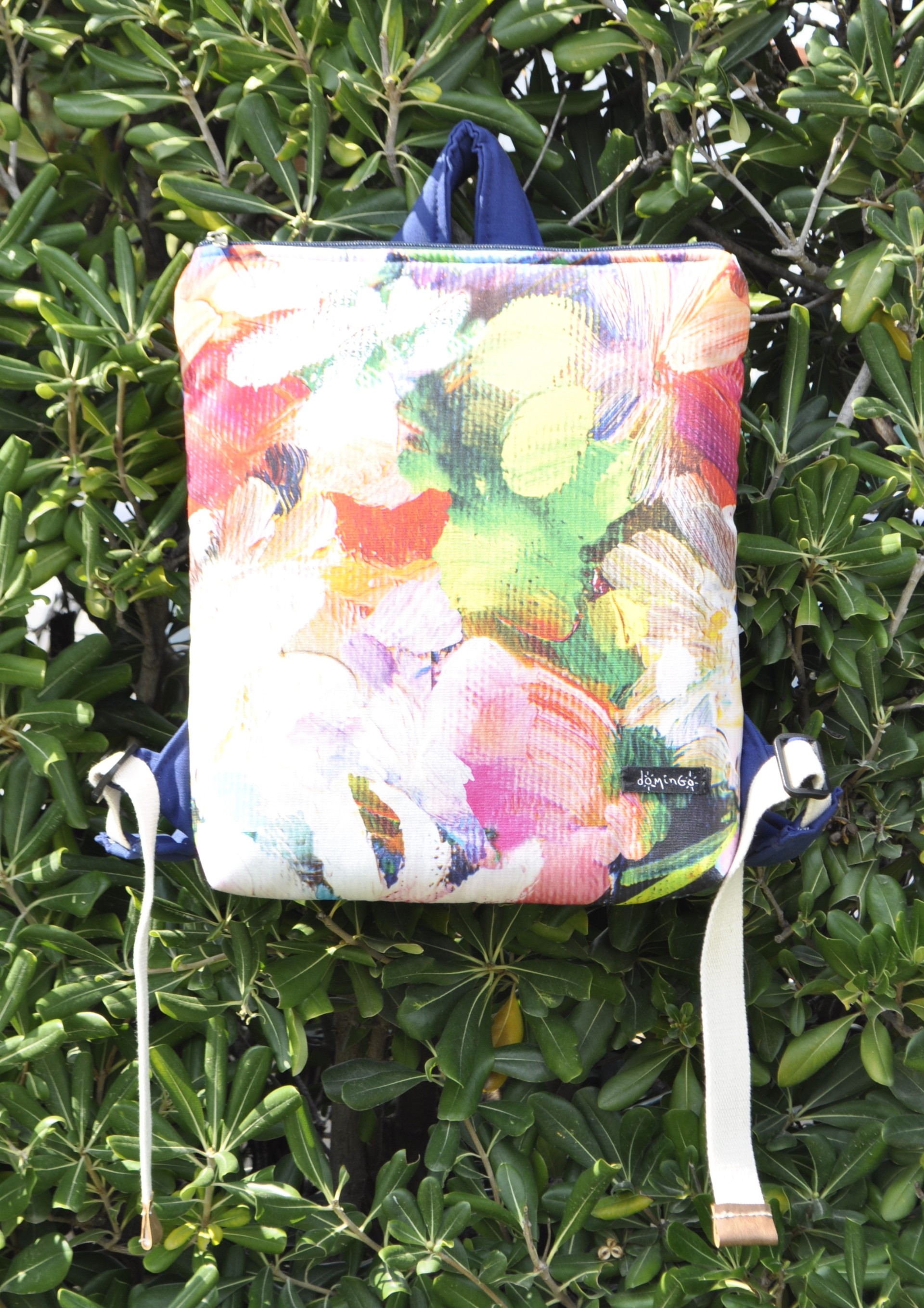 Puffer medium backpack flower blue 02
