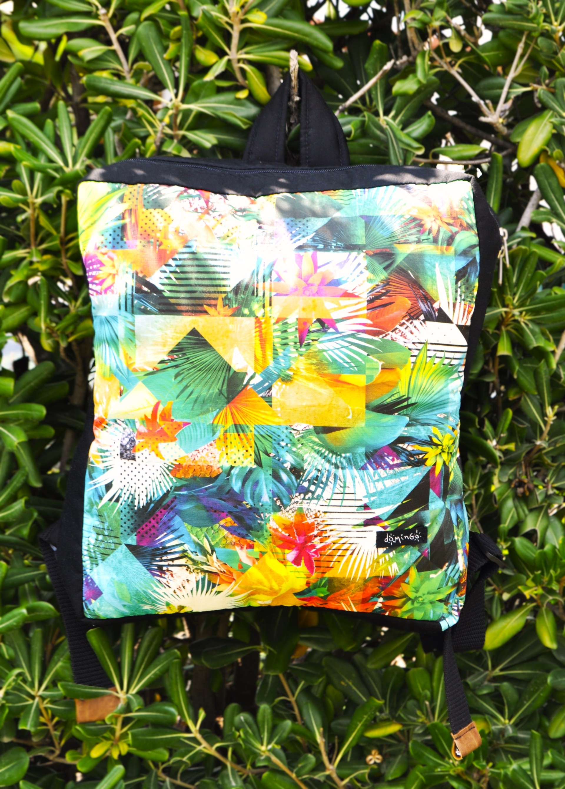 Puffer large backpack colorful 02