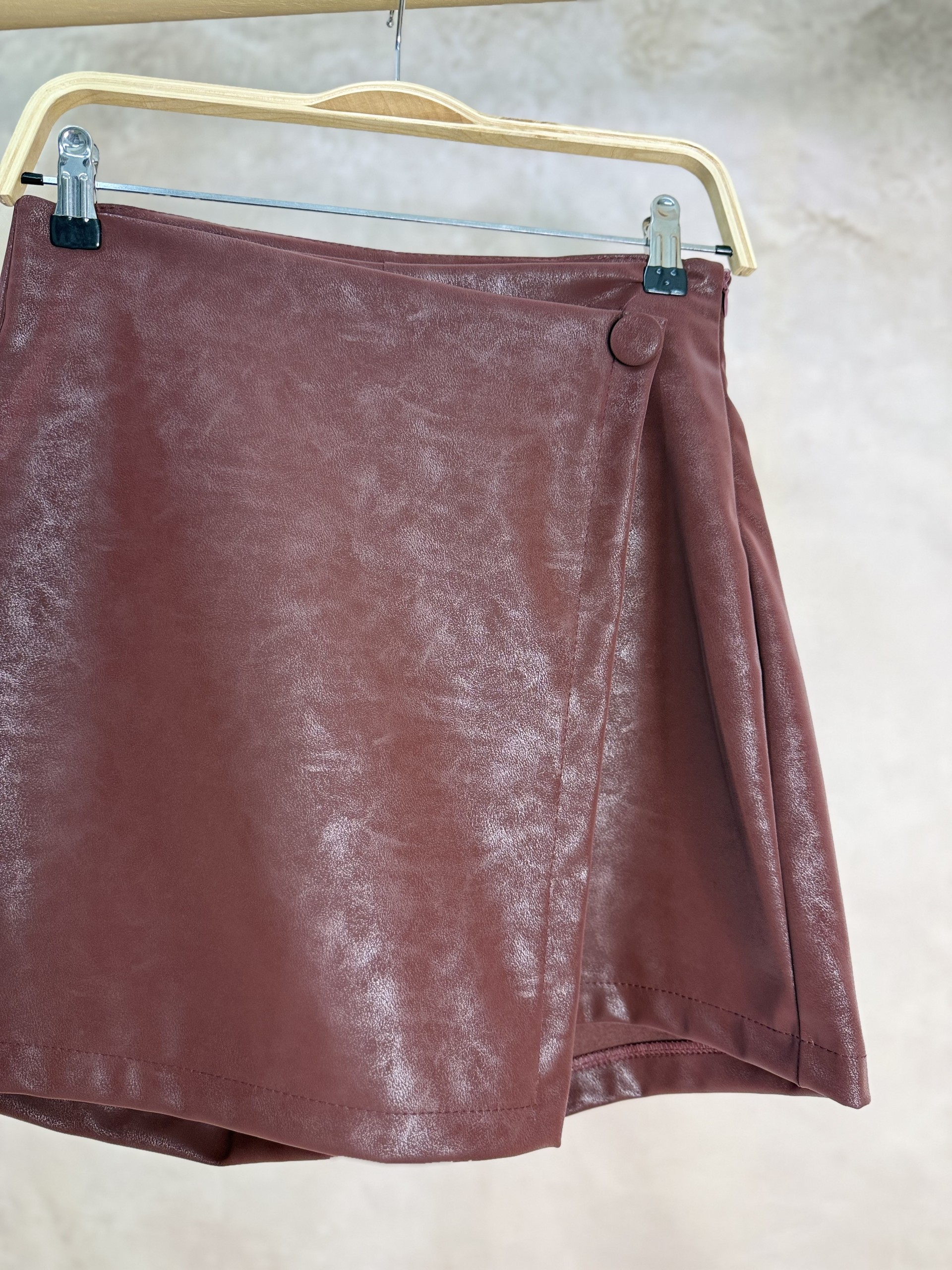LEATHER SKIRT/SHORTS