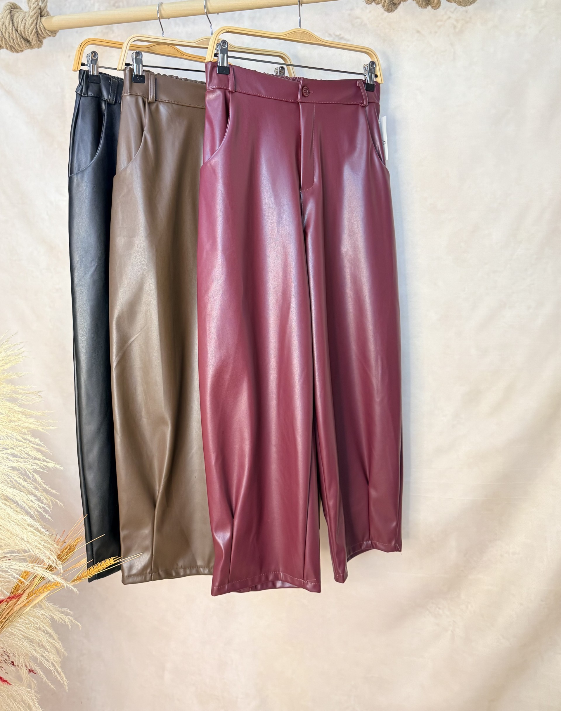 ΠΑΝΤΕΛΟΝΙ ΔΕΡΜΑΤΙΝΗΣ OFFICE