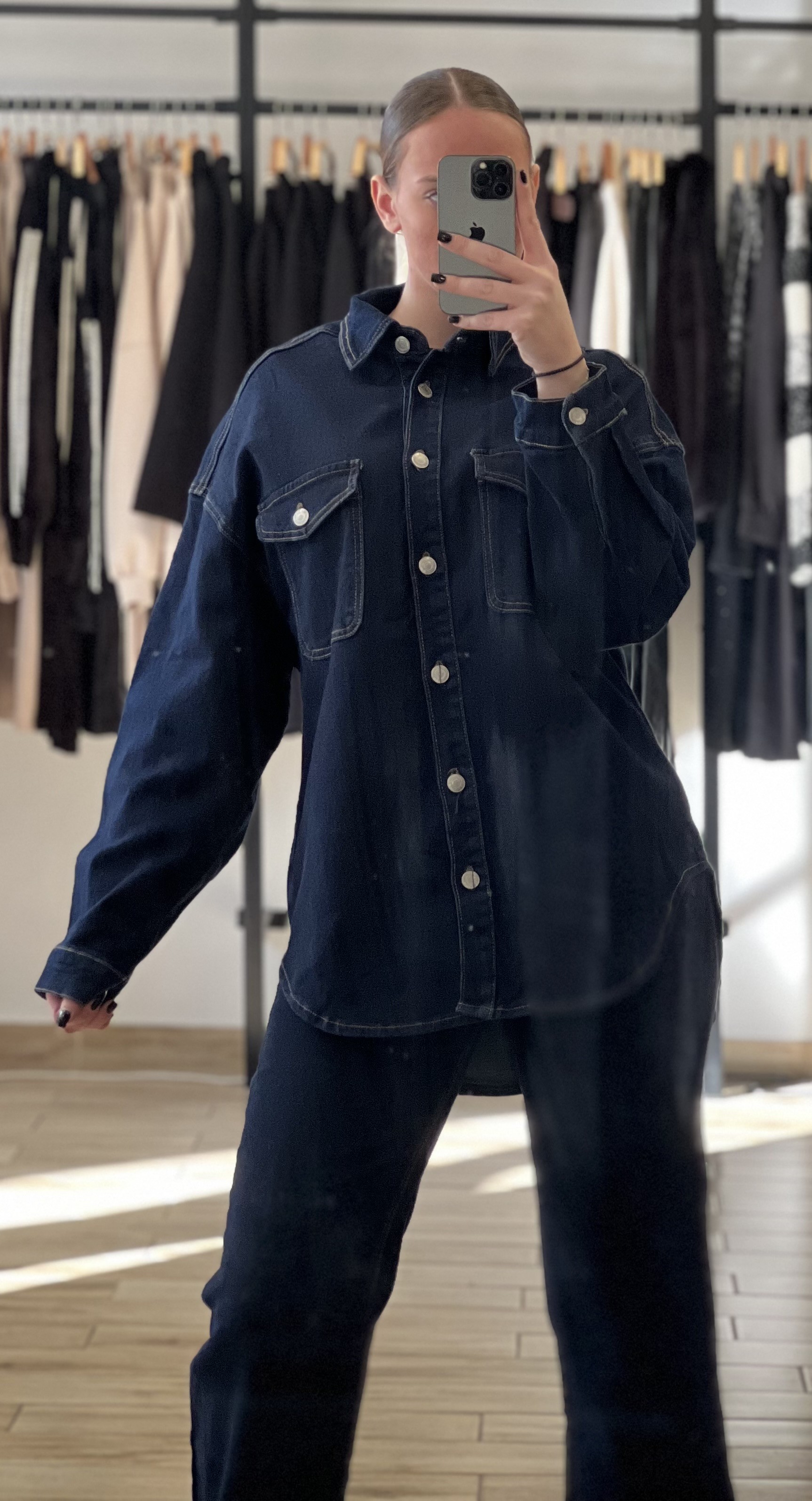 OVERSIZED OLD CLASSIC JEAN JACKET 