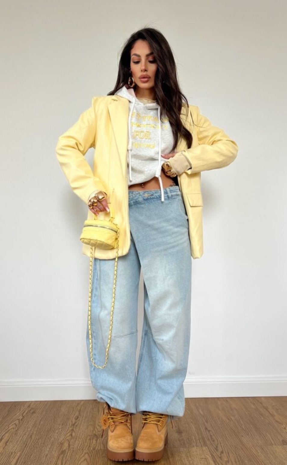 ΠΑΝΩΦΟΡΙ ESSIE 