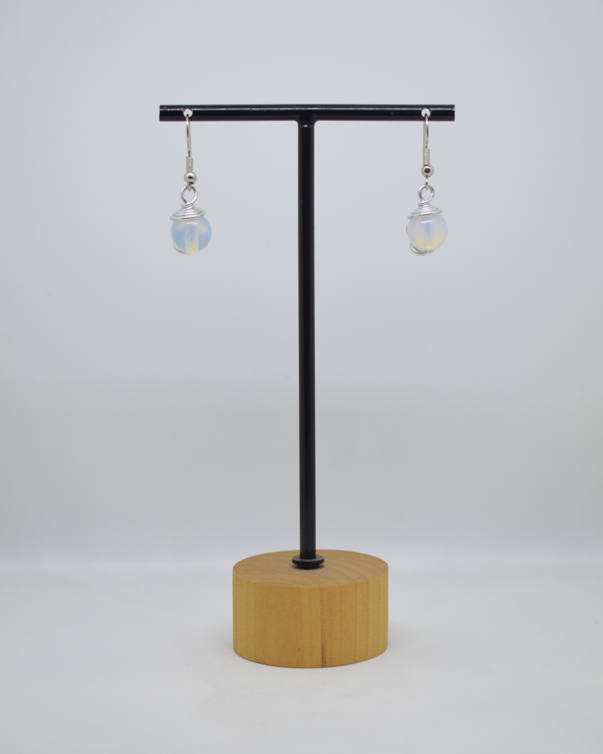 Σκουλαρίκια ασημί με φεγγαρόπετρα