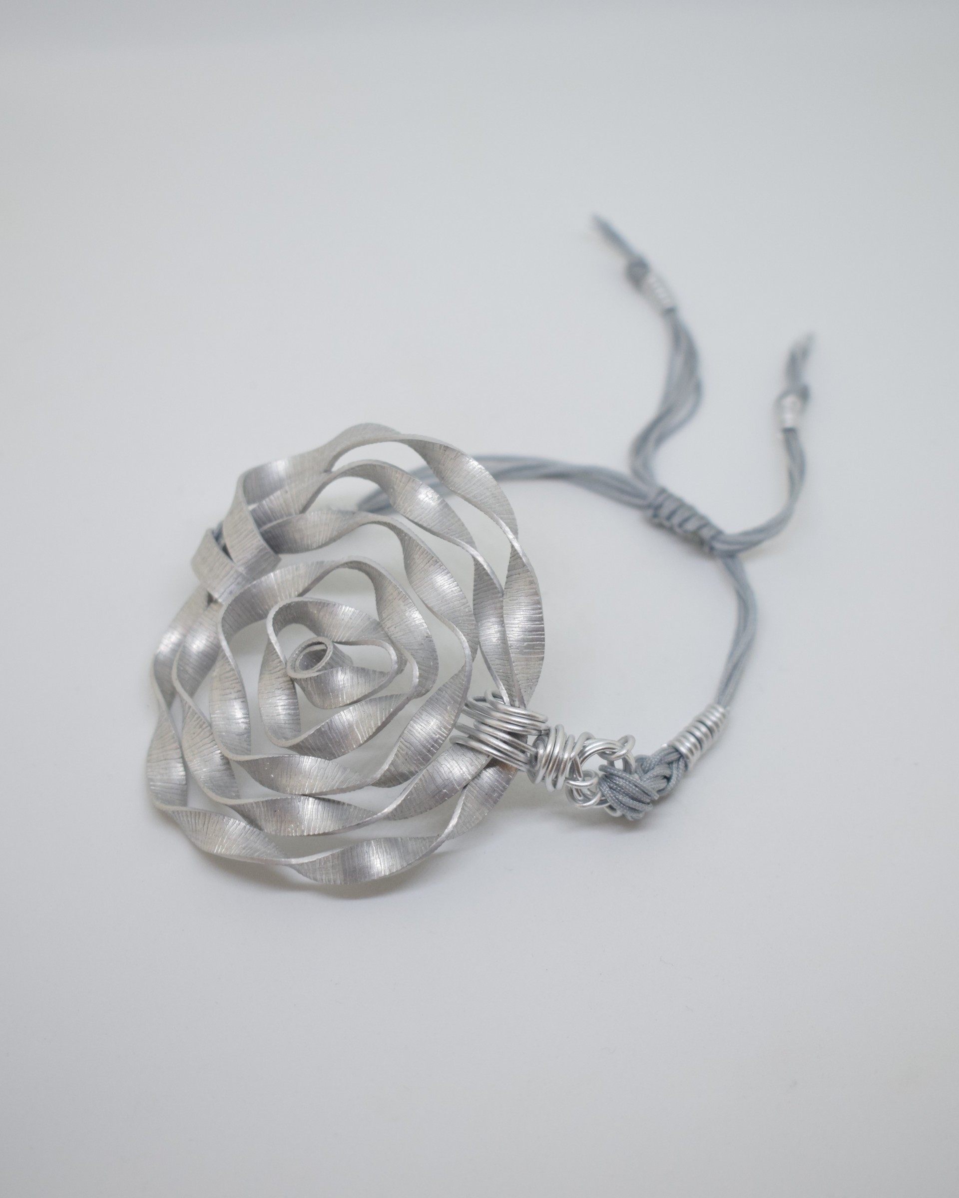 Βραχιόλι ασημί ματ ανάγλυφο