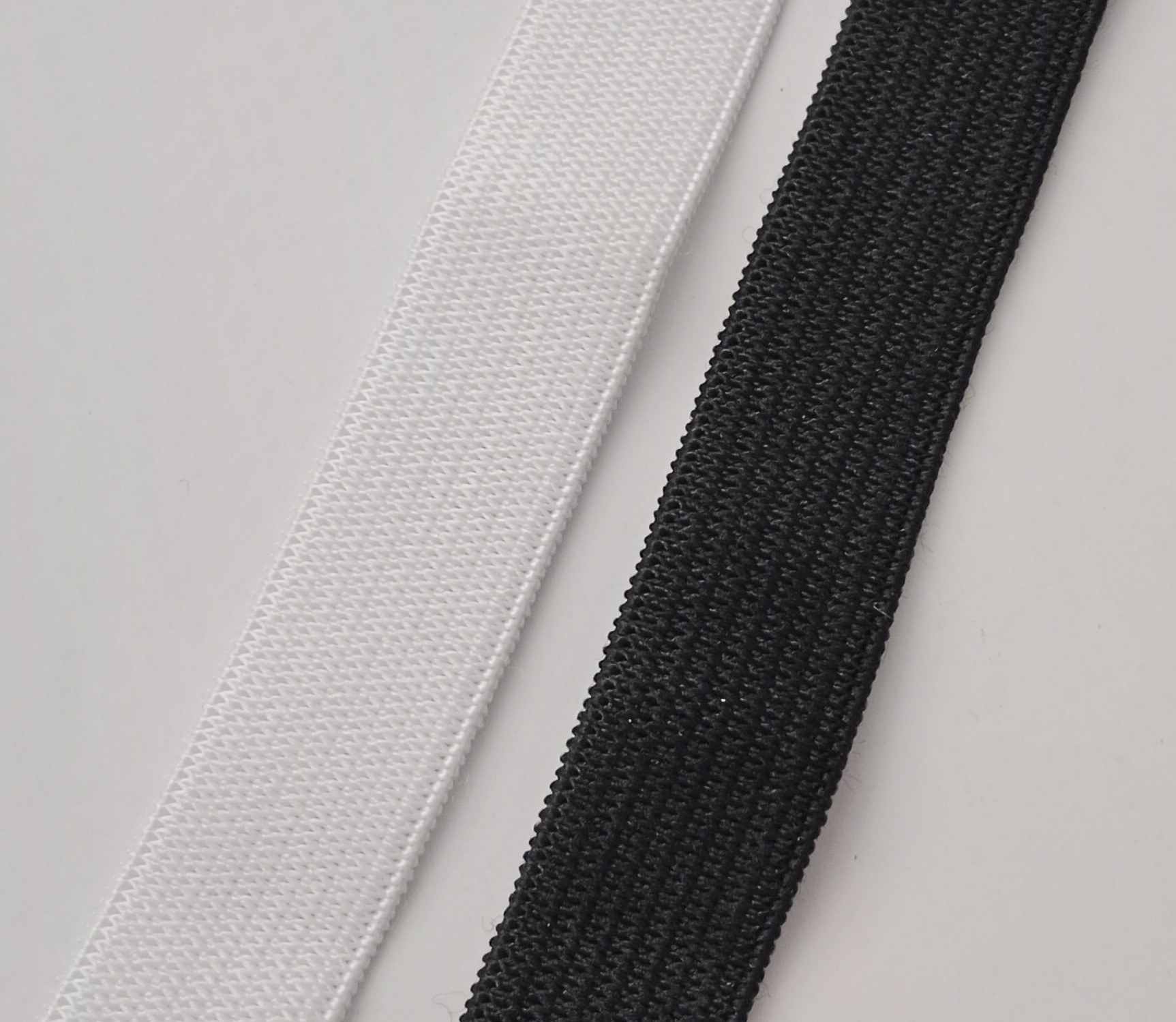 ΛΑΣΤΙΧΟ ΜΑΛΑΚΟ ΦΑΡΔΟΣ 1.5 ΕΚ.