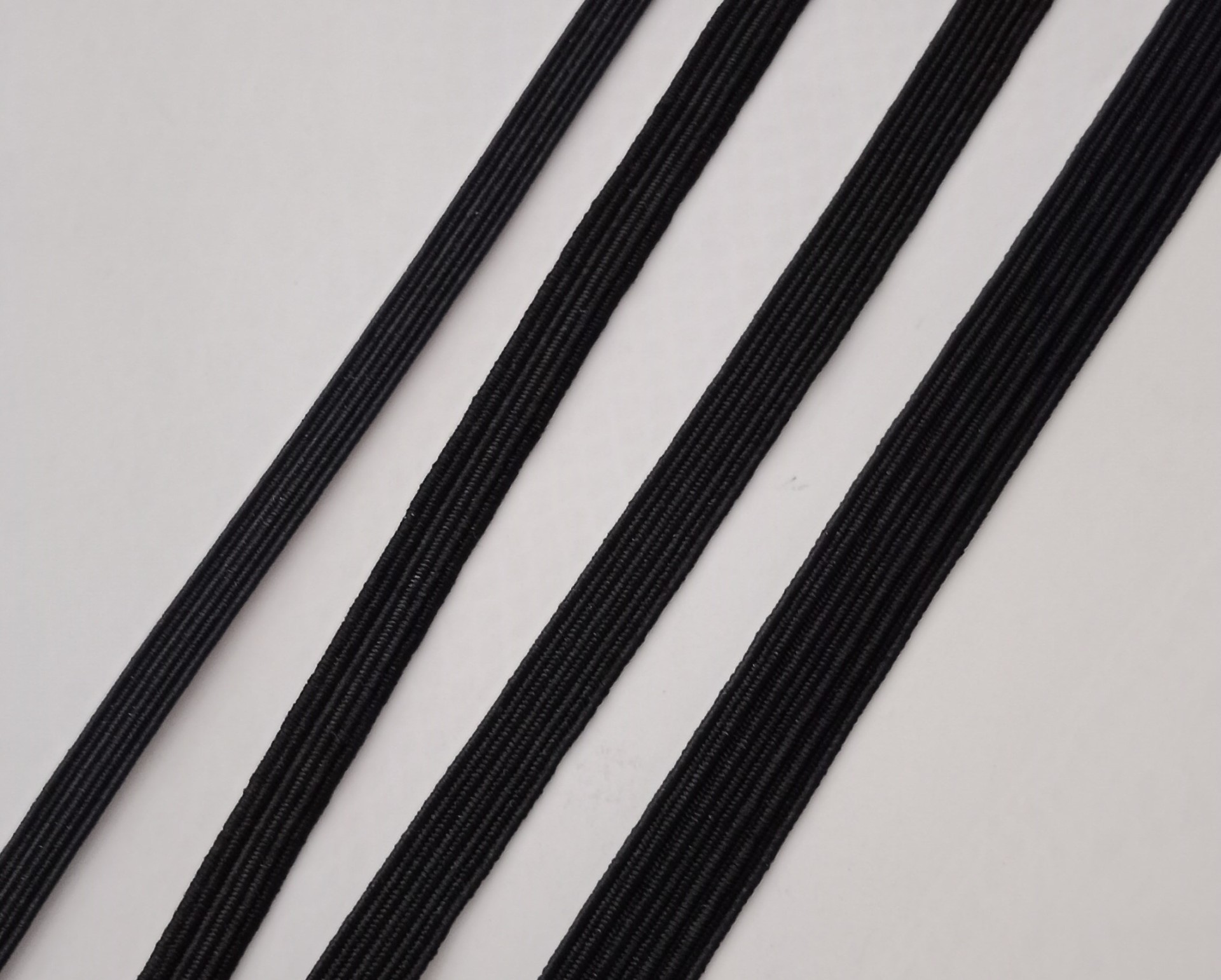 ΛΑΣΤΙΧΟ ΠΛΑΚΕ ΣΚΛΗΡΟ ΑΠΟ 0,4ΧΙΛ-1 ΕΚ. ΜΑΥΡΟ