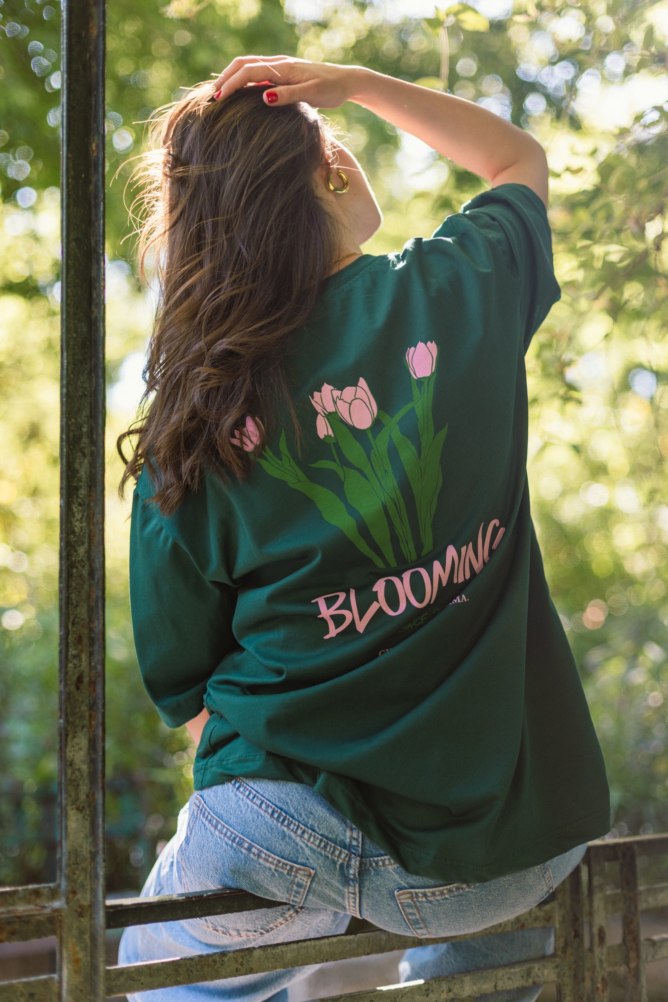 Blooming t-shirt pink tulips