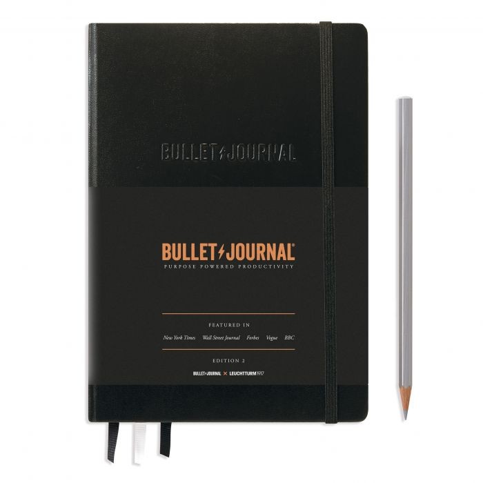 L THEMEBOOK BULLETJOURNAL-ED2 A5 MED DOTTED BLACK 206p