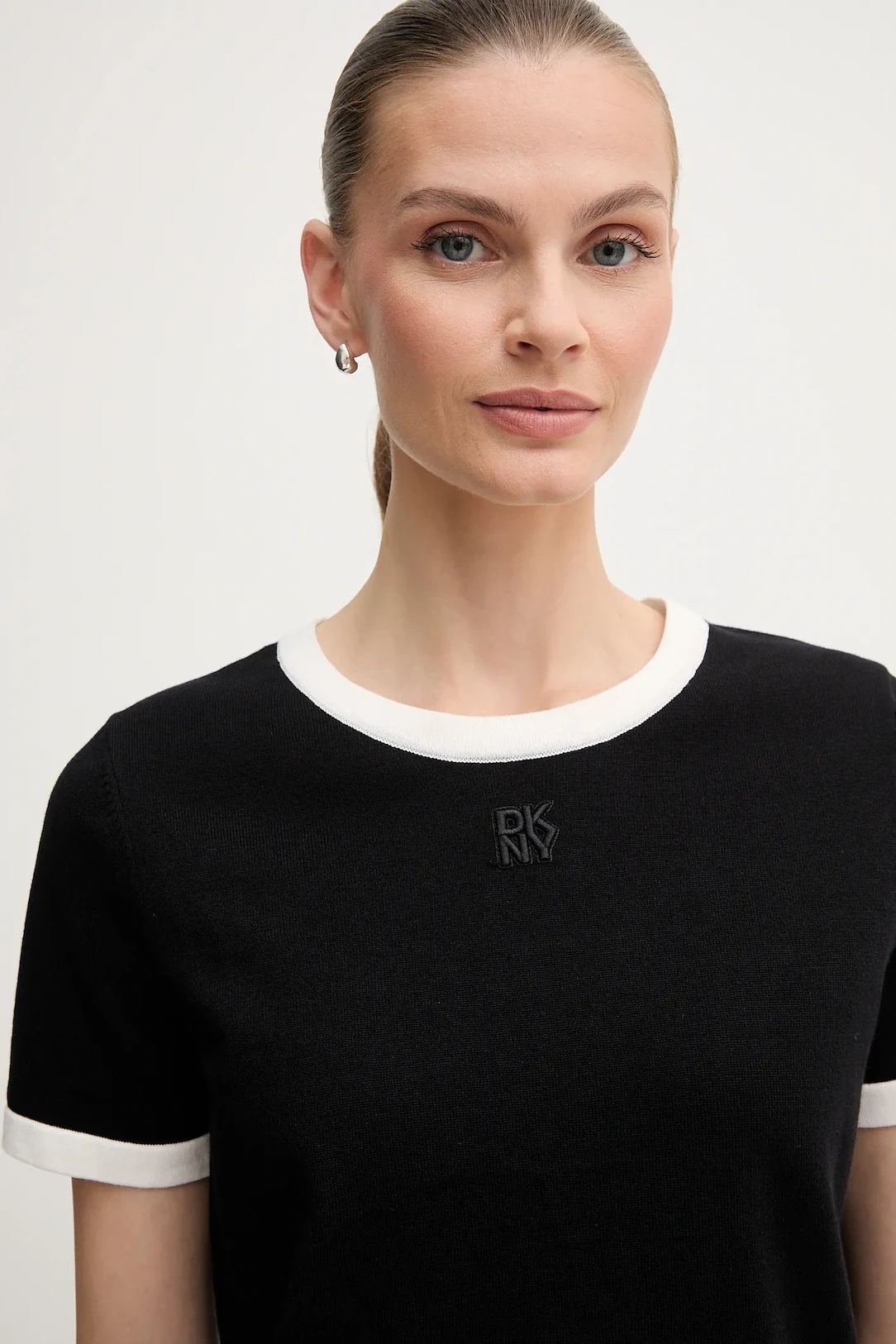 T-SHIRT DKNY  ΜΑΥΡΟ