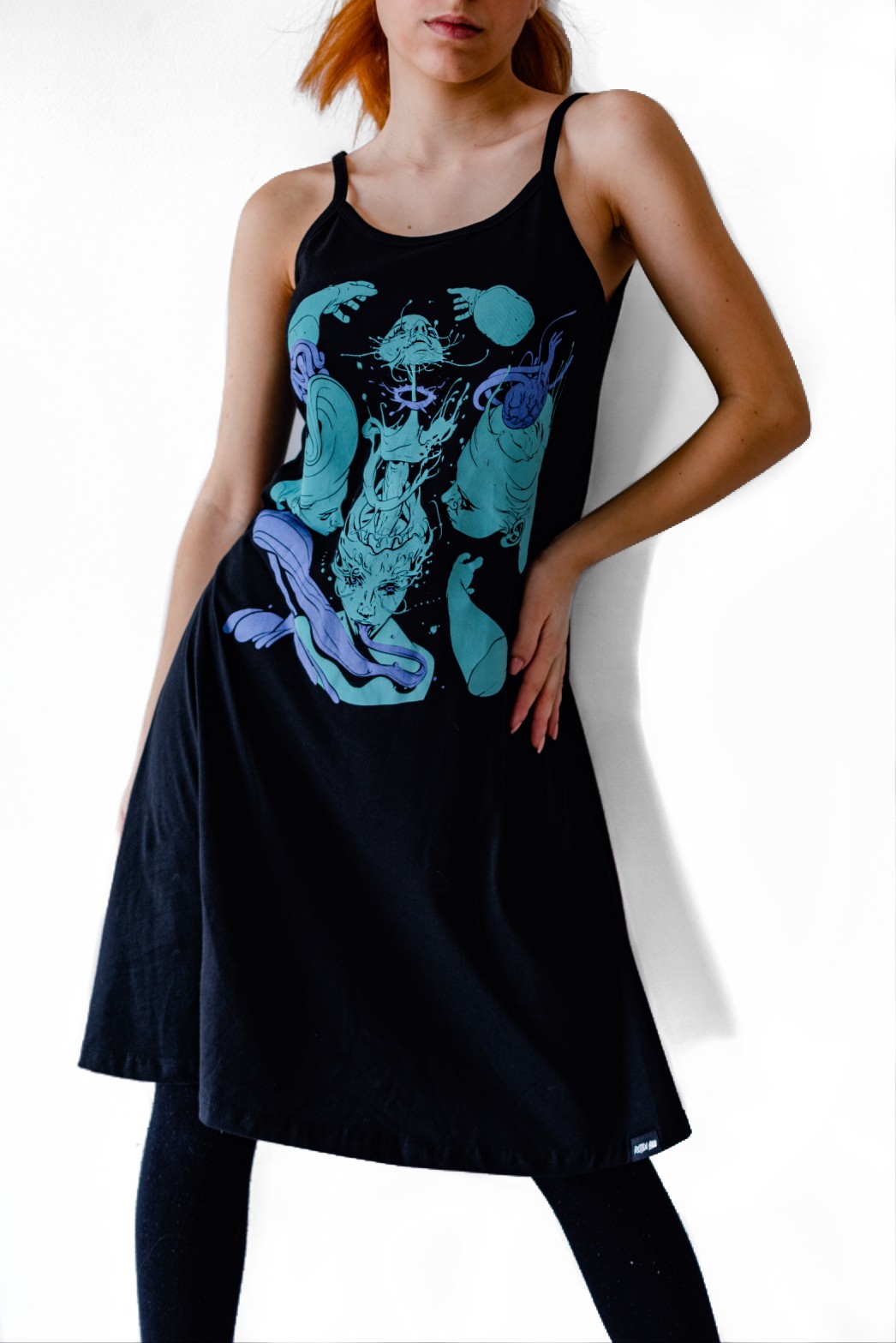 Override sleevless dress