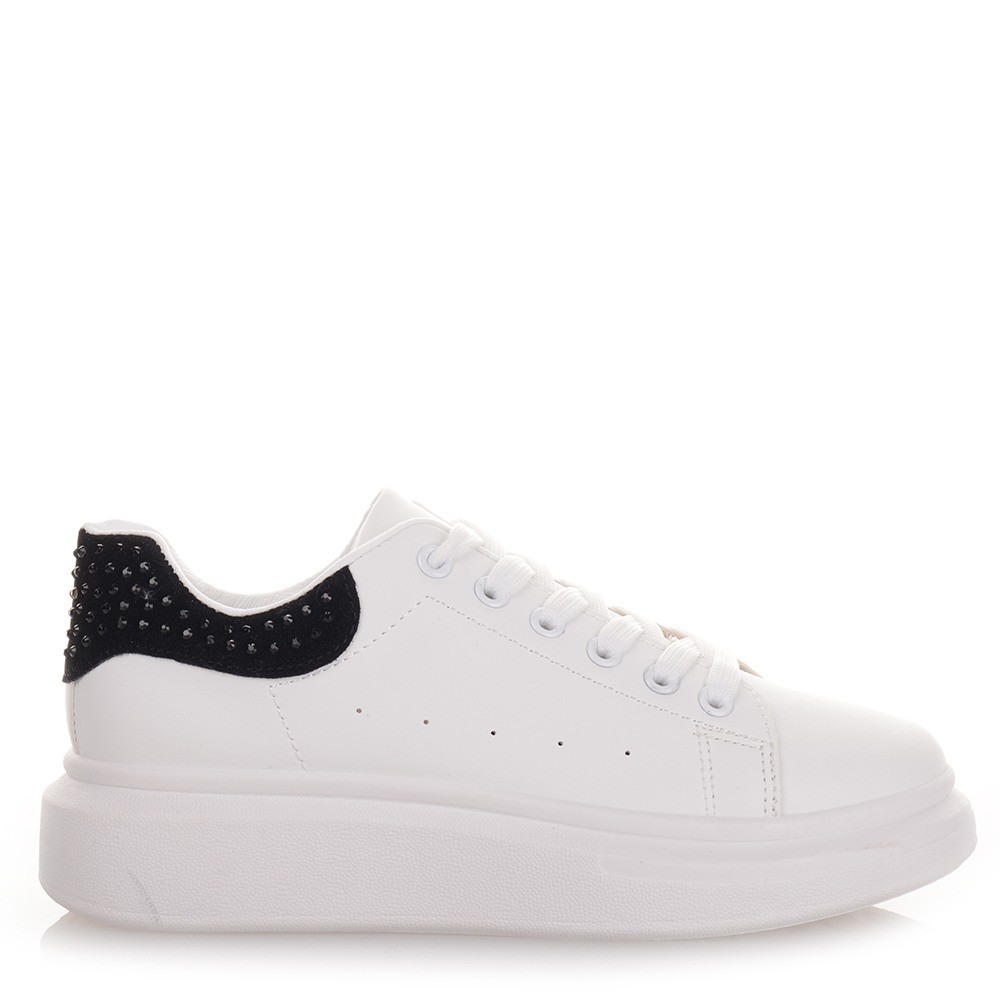 Γυναικεία sneakers σε λευκό χρώμα με Μαύρα Στρας Famous