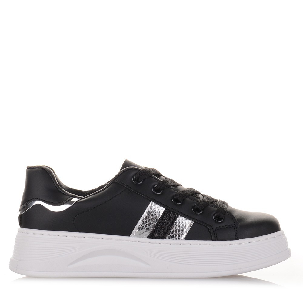 Μαύρα Sneakers Γυναικεία με Ασημί Λεπτομέρειες Famous