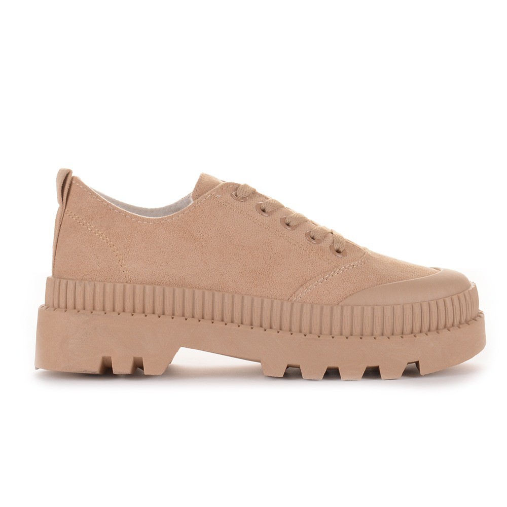 Γυναικεία σουέντ sneakers σε καφέ χρώμα Famous