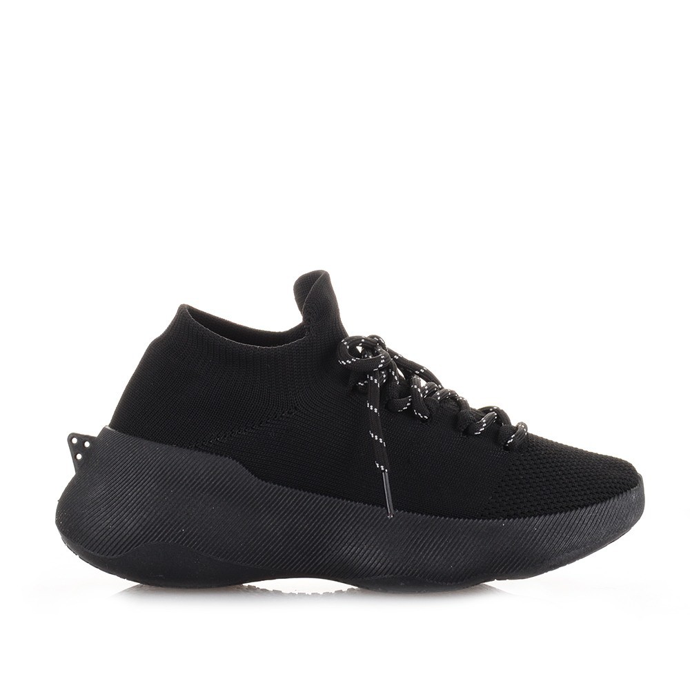 Υφασμάτινα sneakers τύπου κάλτσα σε μαύρο χρώμα Famous