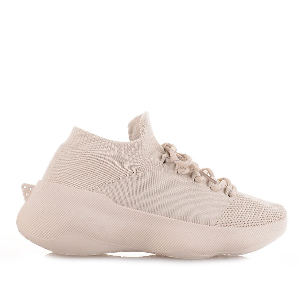 Υφασμάτινα sneakers τύπου κάλτσα σε μπεζ χρώμα Famous
