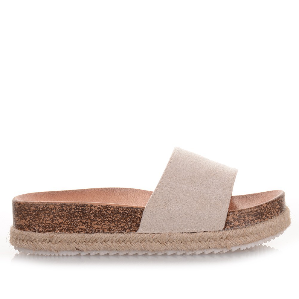 Μπεζ Σουετ Flatforms Famous