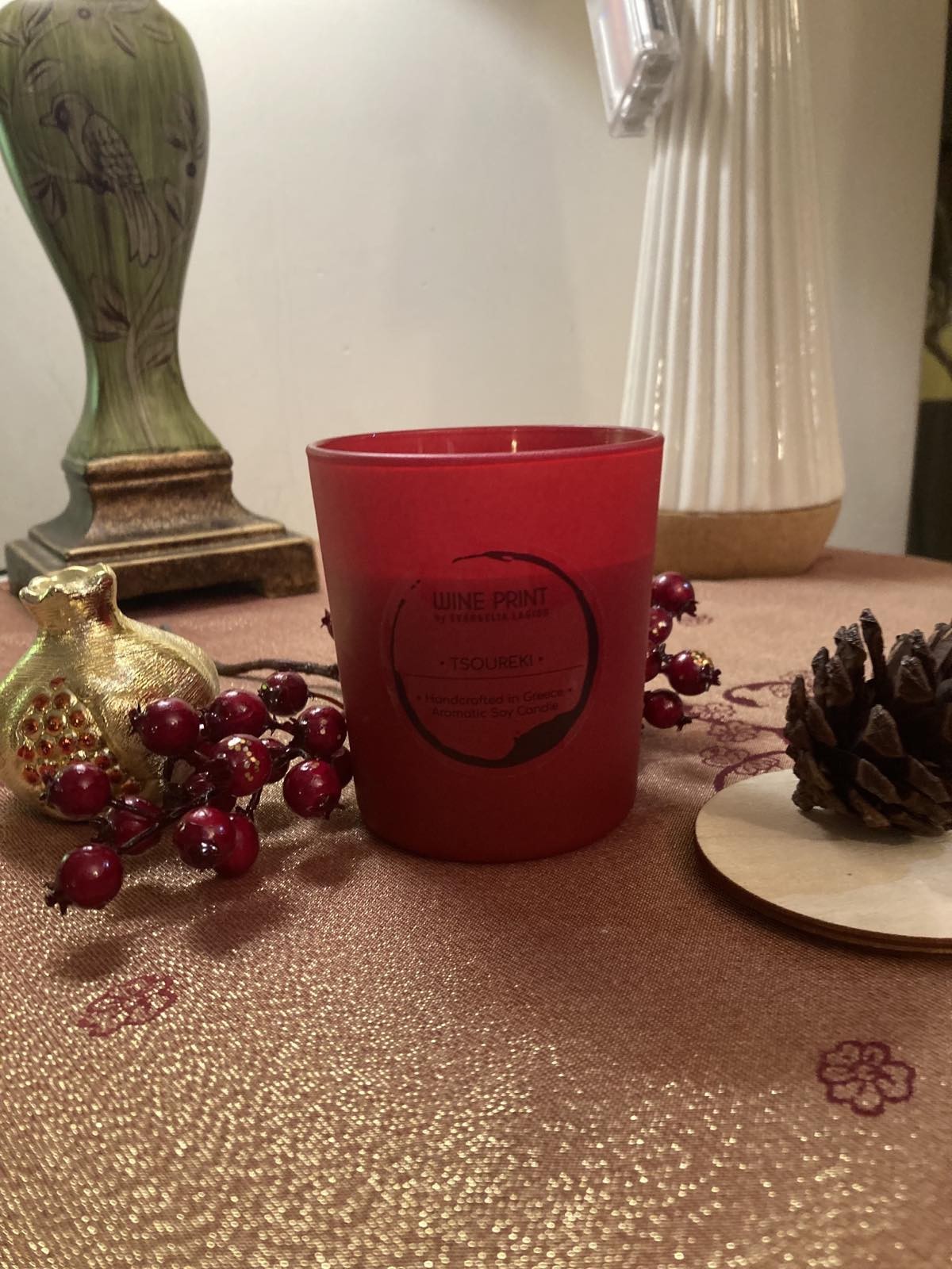 Tsoureki red ceramic cup
