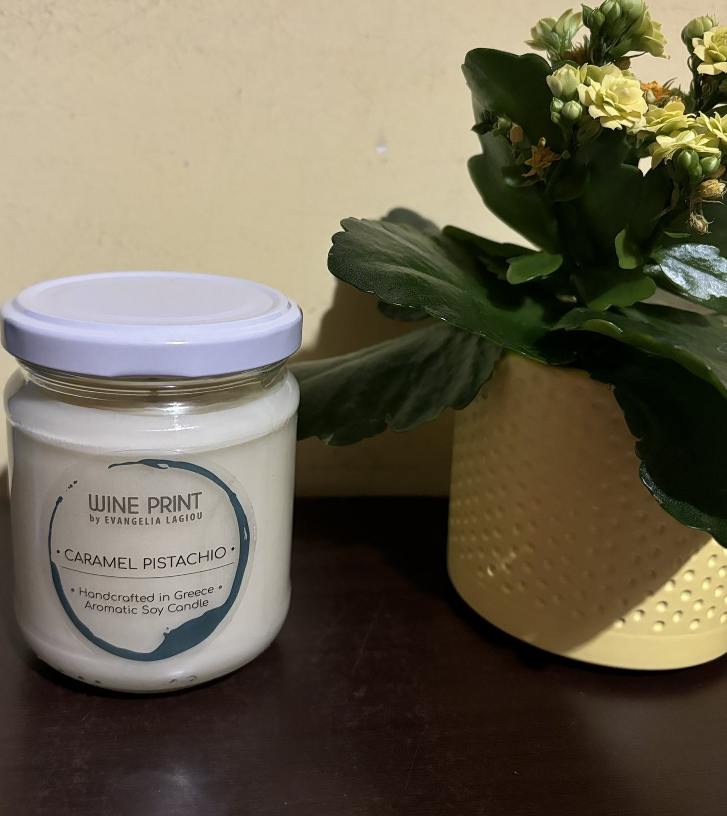 Caramel Pistachio glass jar
