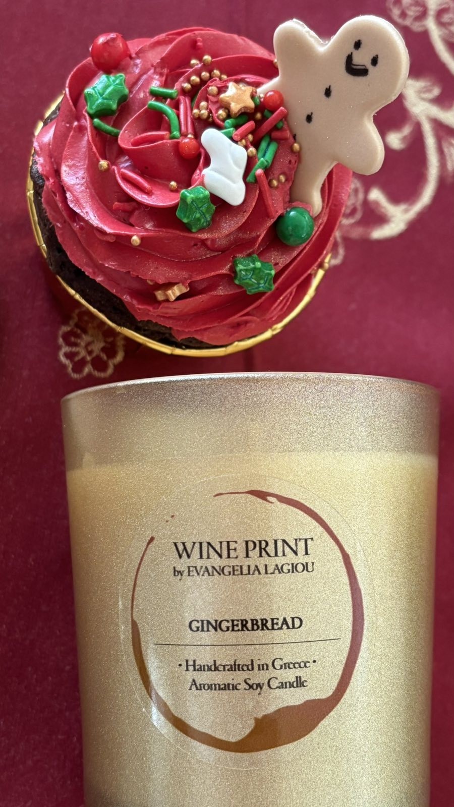 Gingerbread gold ceramic cup