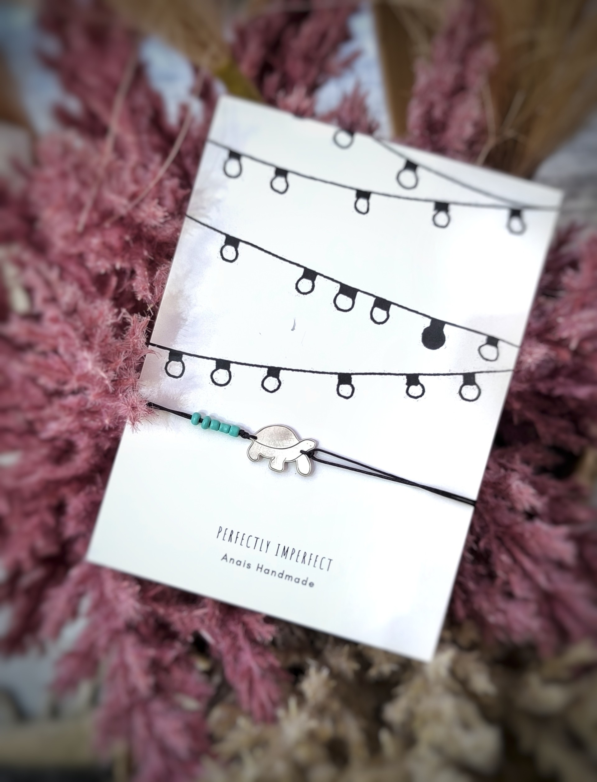 Mini tortoise amulet-bracelet