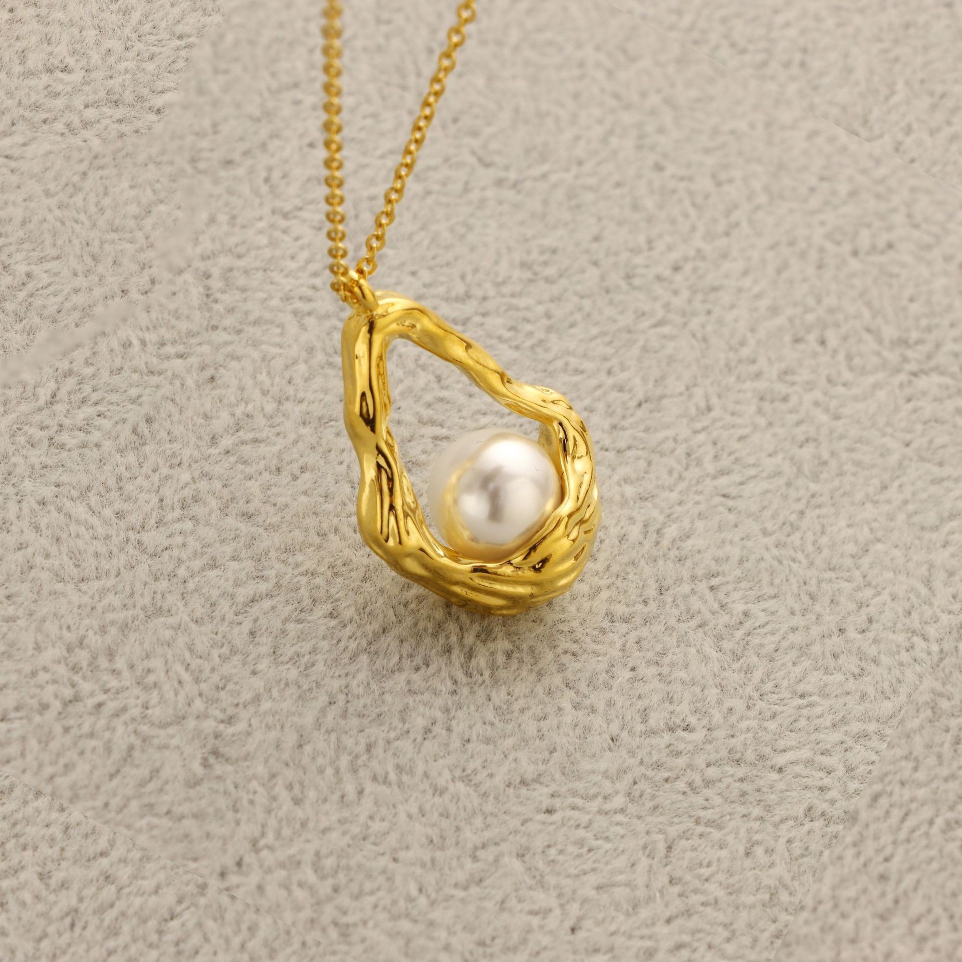 "Otonia" Pearl Nest 18K Gold-plated Long Necklace