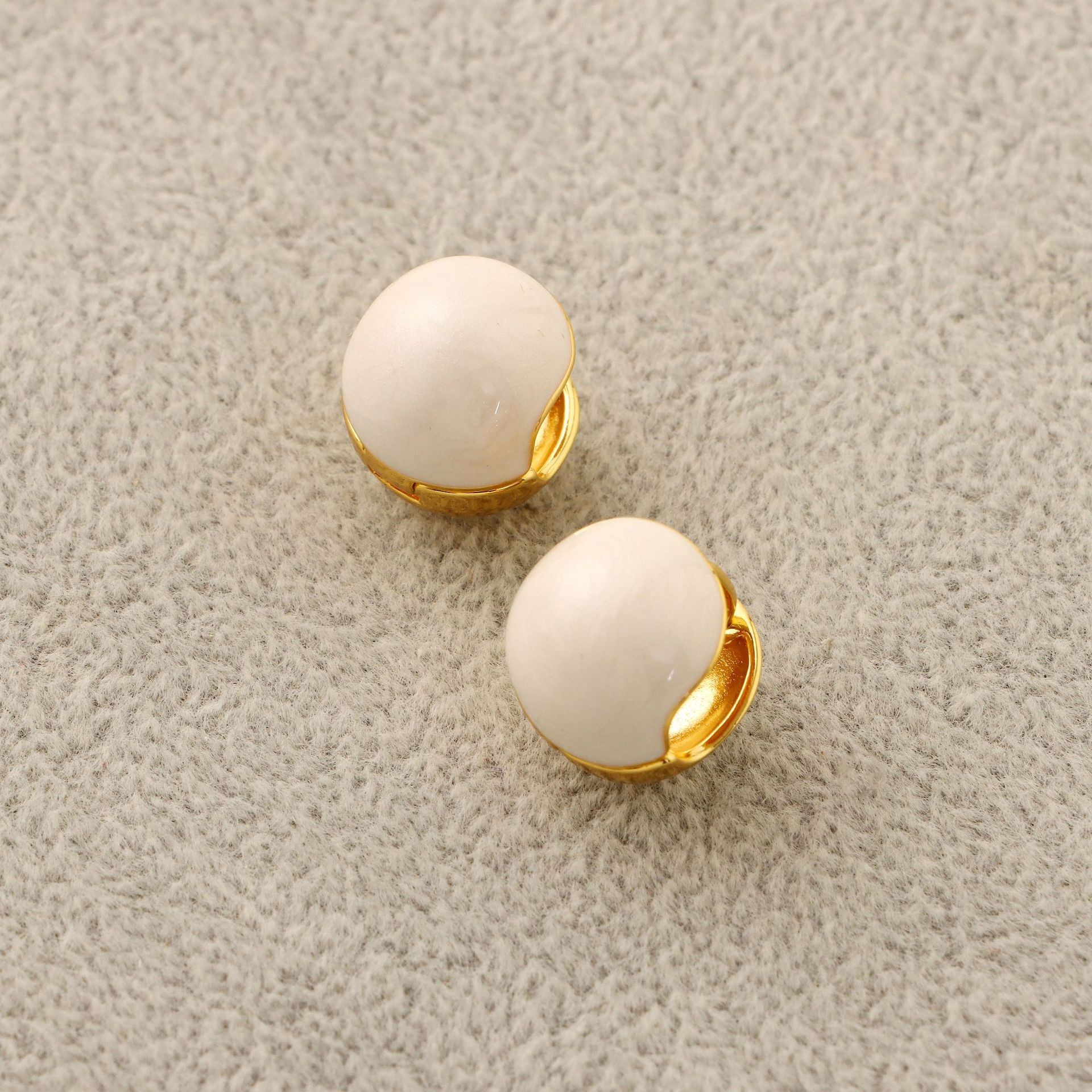 "Achaia" White 18K Golden Statement Earrings