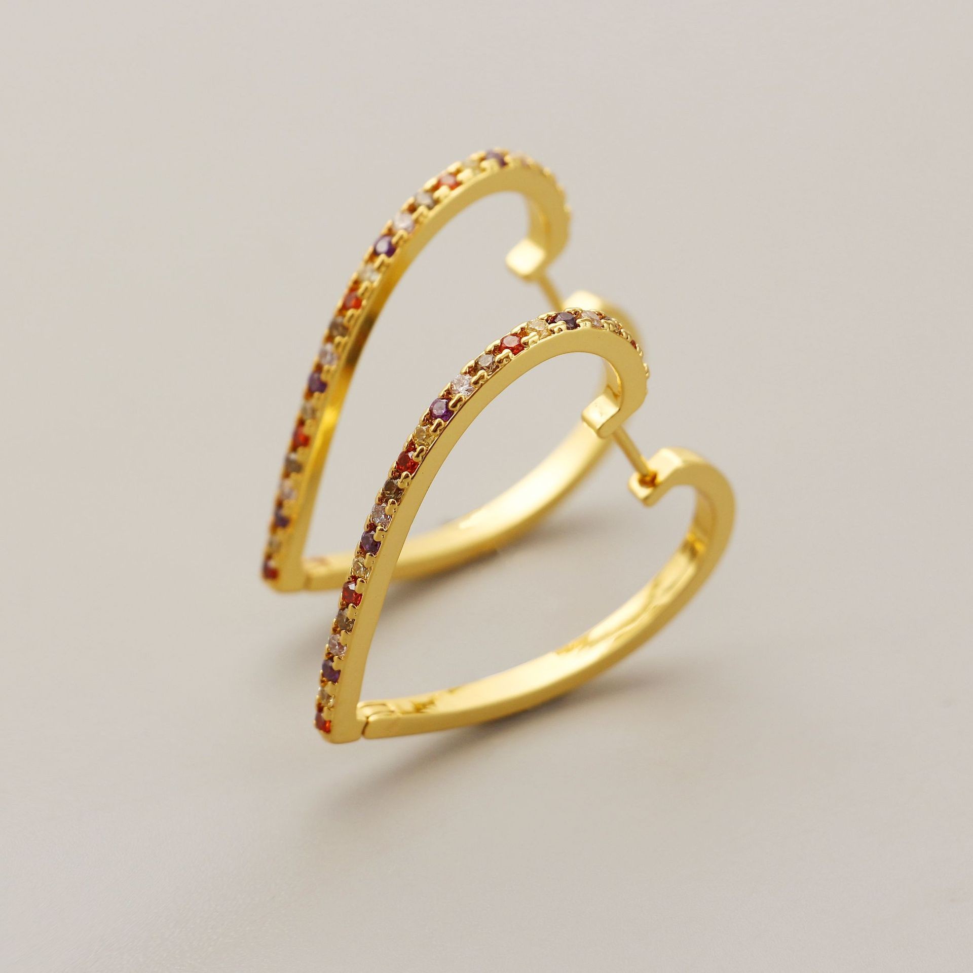 "Ti AMo" 18K Golden Zircon Fashionista Hoops