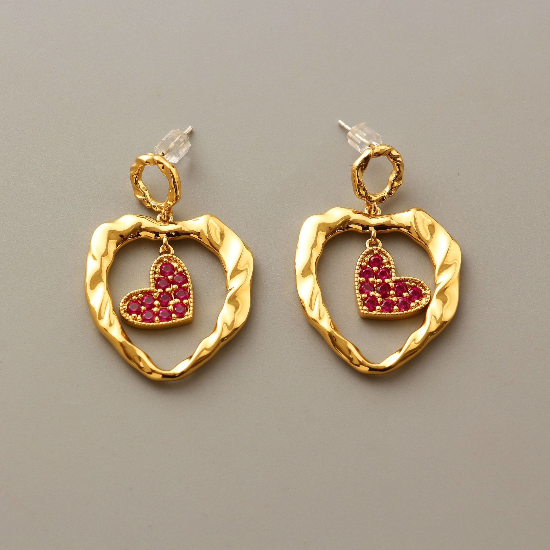 "Amour" 18K Golden Magenta Heart Earrings