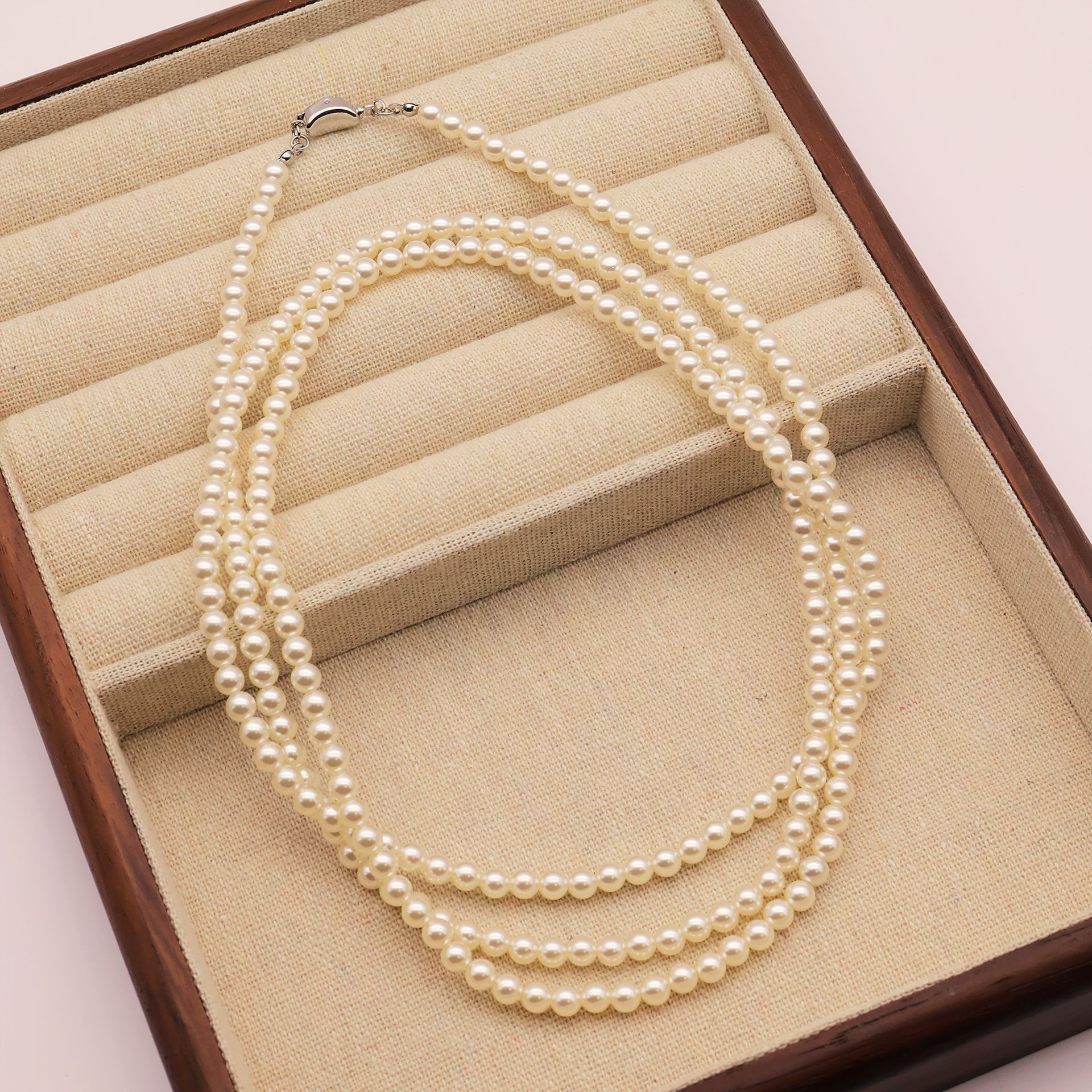 "Cécile" White Pearl Statement Necklace