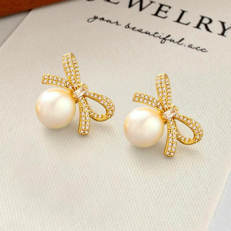 "Bonita" 18K Gold-Plated Zircon Pearl Earrings