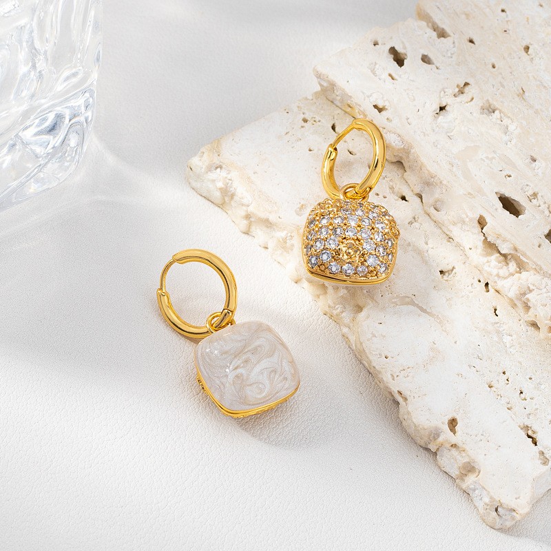 "Doppi" Zircon 18K Gold-plated 2-ways-to-wear Earrings