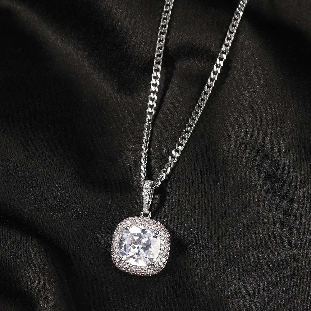 "Circón" 3A Zircon 18K White Gold-plated Stainless Steel Necklace